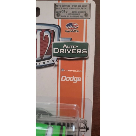 M2 1971 Plymouth Cuda 440 NIP 1/64 Scale - Picture 4 of 4